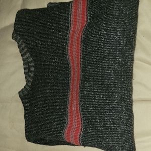 Men's Wool Sweater - L
